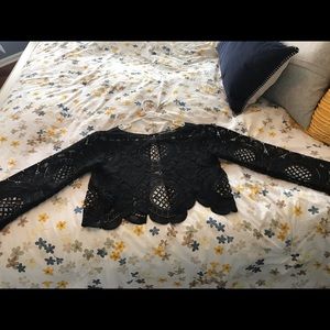 Design Lab black lace cropped shirt
